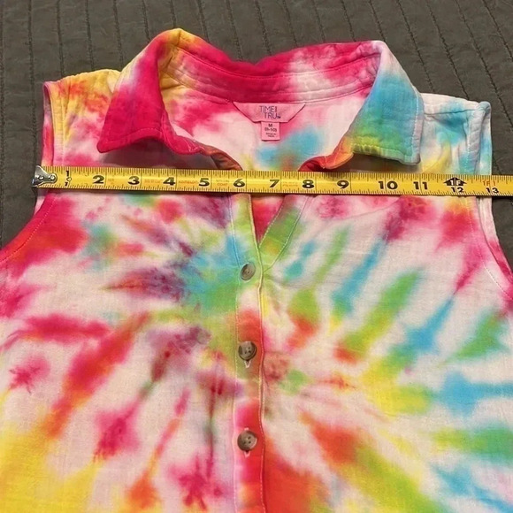 Up-cycled sleeveless top - Picture 4 of 5